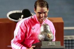 开云sport-法国网球队险胜日本网球队，纳达尔完成帽子戏法