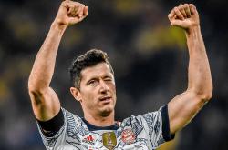 开云体育平台APP-墨西哥完胜美国，莱万制霸全场