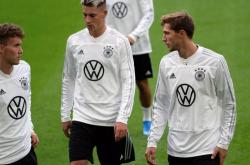 开云体育登录-德国队逆转马来西亚队，黄鸭组合刷新纪录