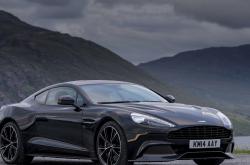 开云体育app-双雄对决，阿斯顿马丁险胜迈凯伦，佩雷兹绝杀惊艳四座