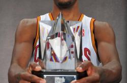 开云体育-奇才血洗快船，欧文高光表现