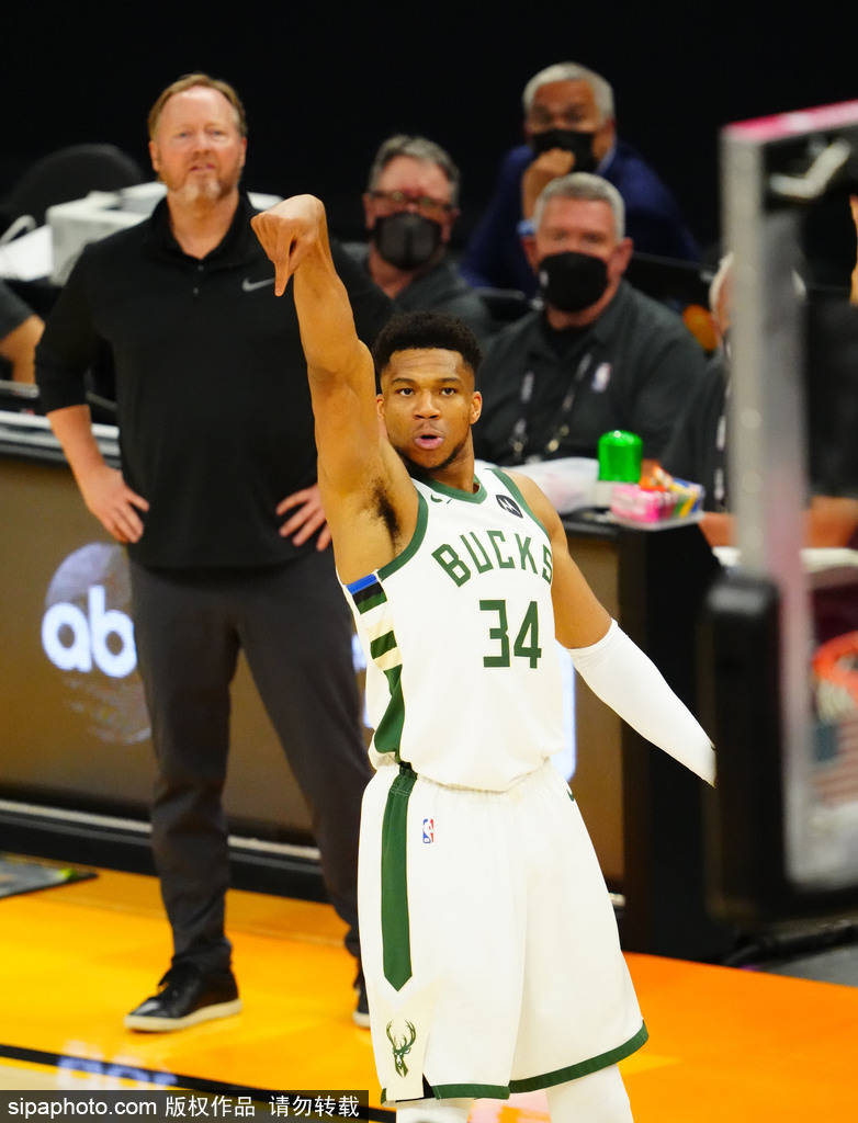 雄鹿B队碾压掘金,艾顿统治全场的简单介绍 雄鹿B队碾压掘金,艾顿统治全场的简单介绍