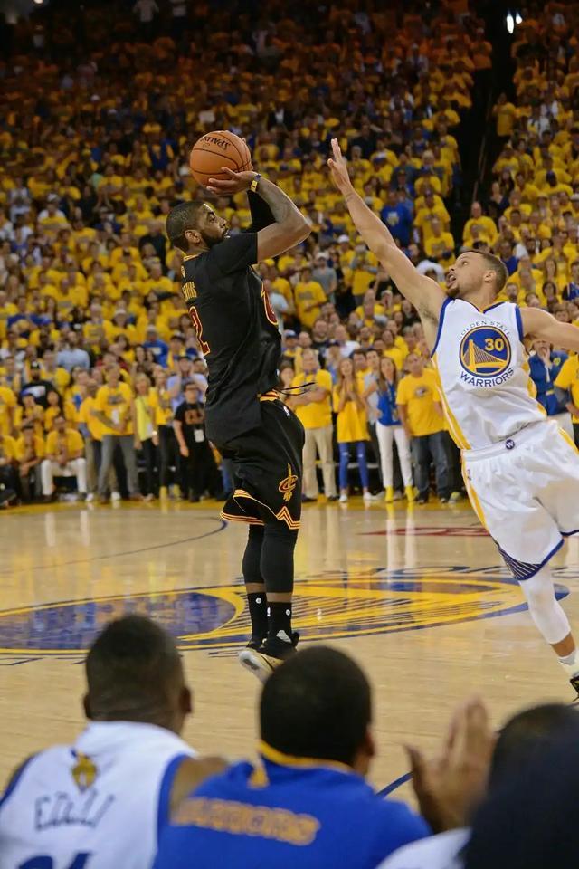 奇才血洗快船,欧文高光表现 奇才血洗快船,欧文高光表现