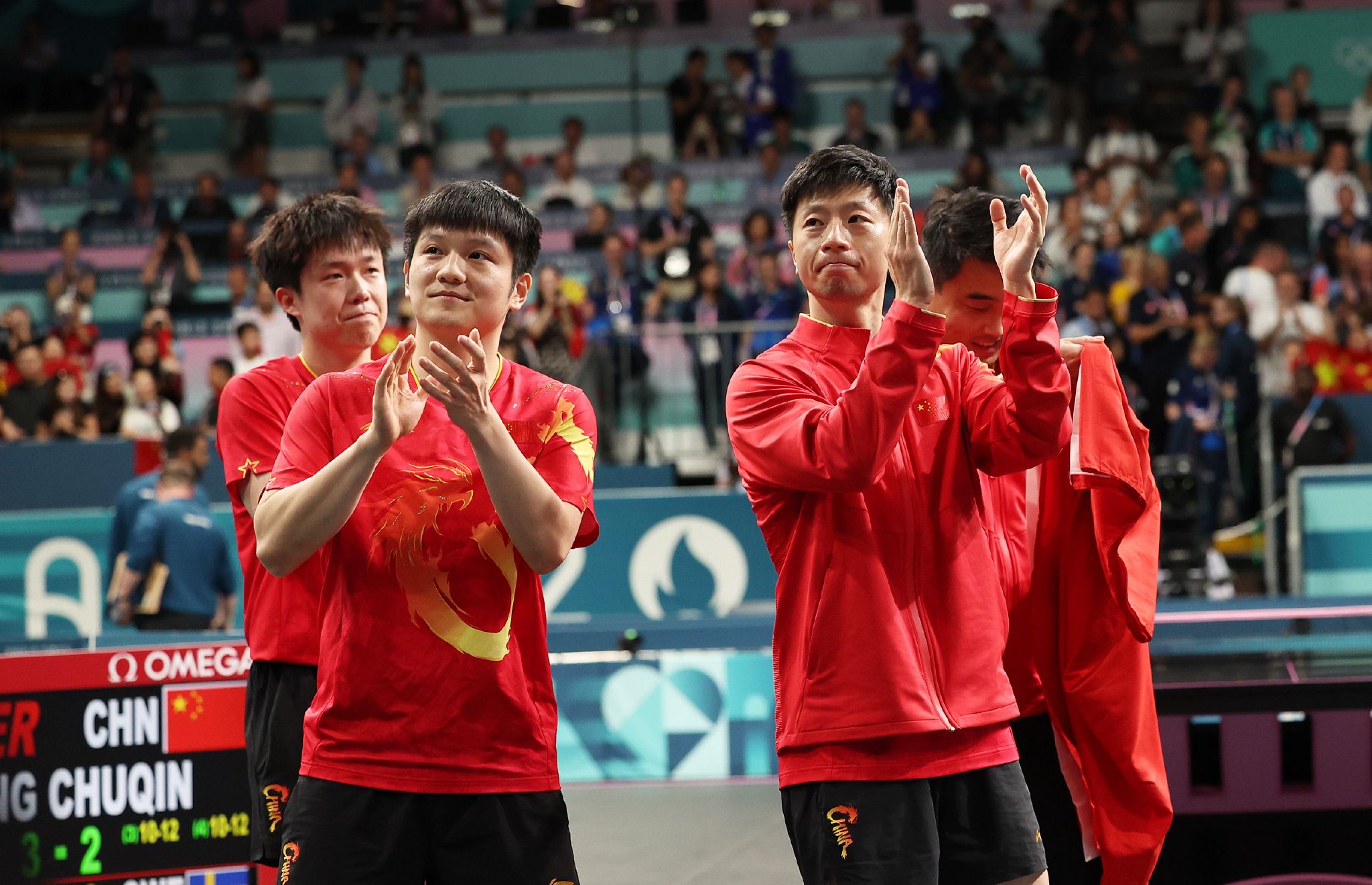 日本乒乓球队鏖战韩国乒乓球队，马龙绝境逆转