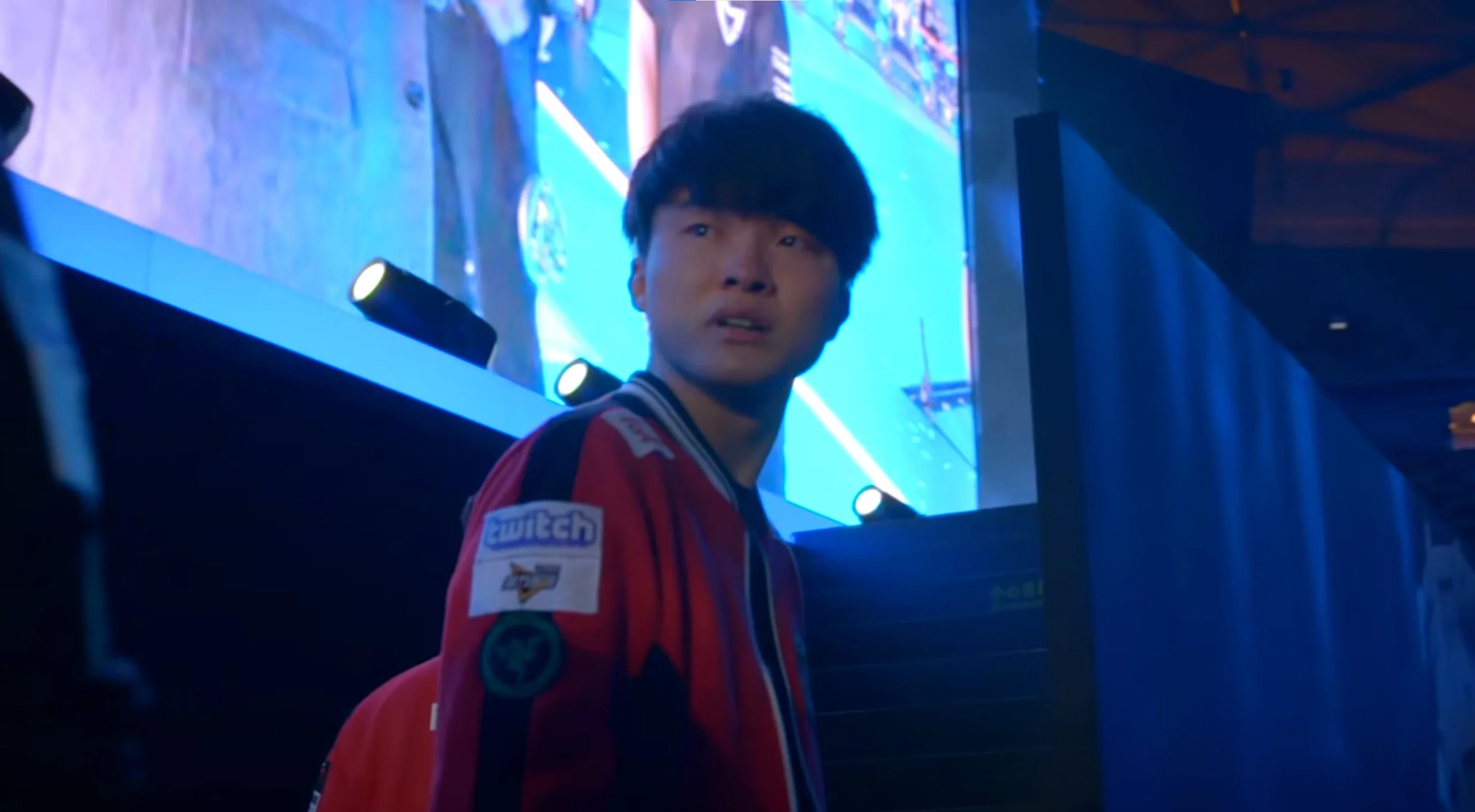 SBTC轻取PSG,Faker完成帽子戏法 SBTC轻取PSG,Faker完成帽子戏法