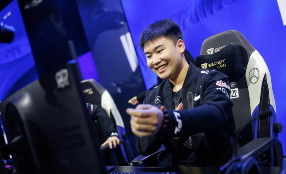 DRX鏖战G2,Bin高光表现的简单介绍 DRX鏖战G2,Bin高光表现的简单介绍