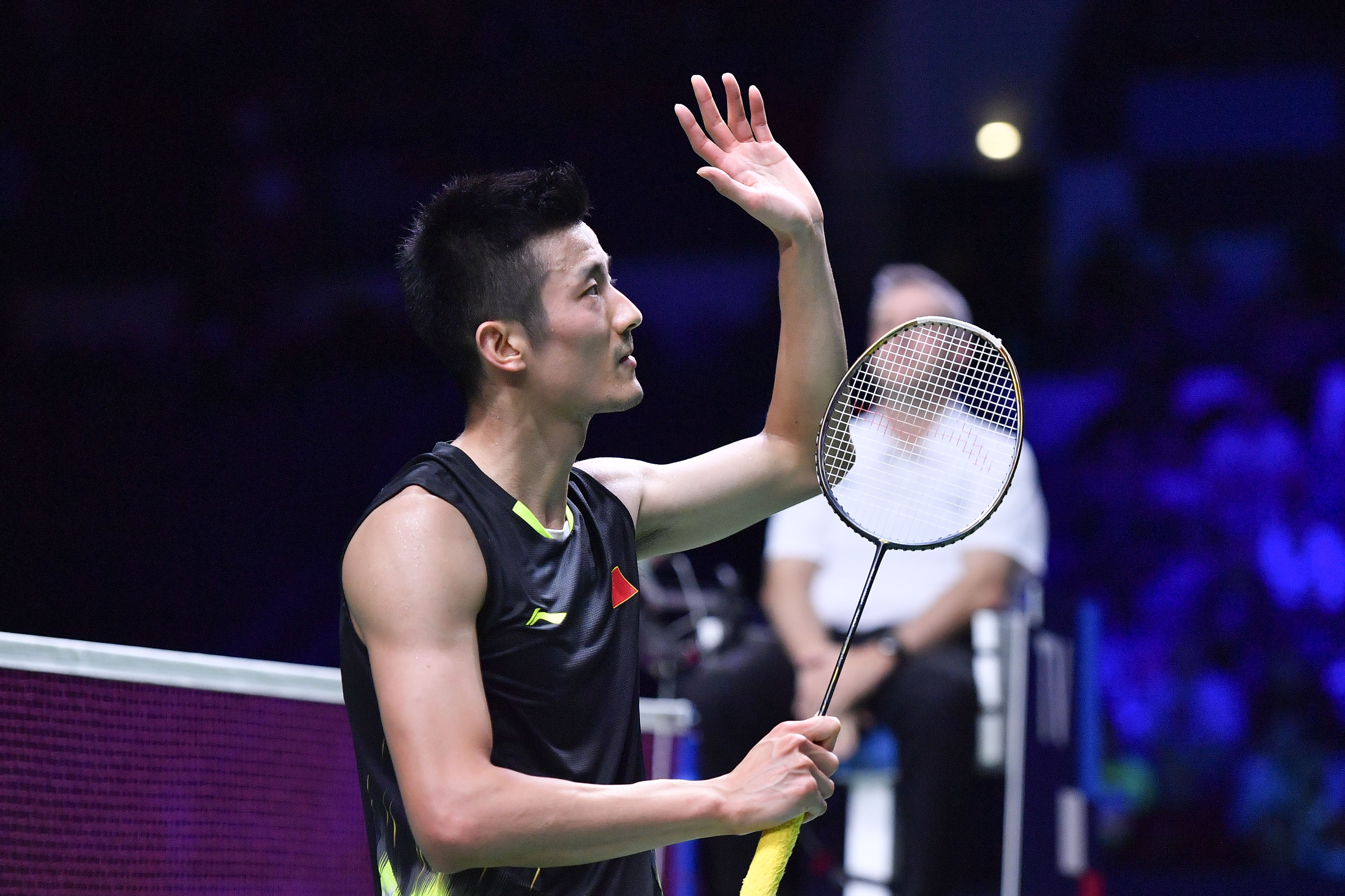 法国羽毛球队轻取中国羽毛球队，谌龙惊艳世界