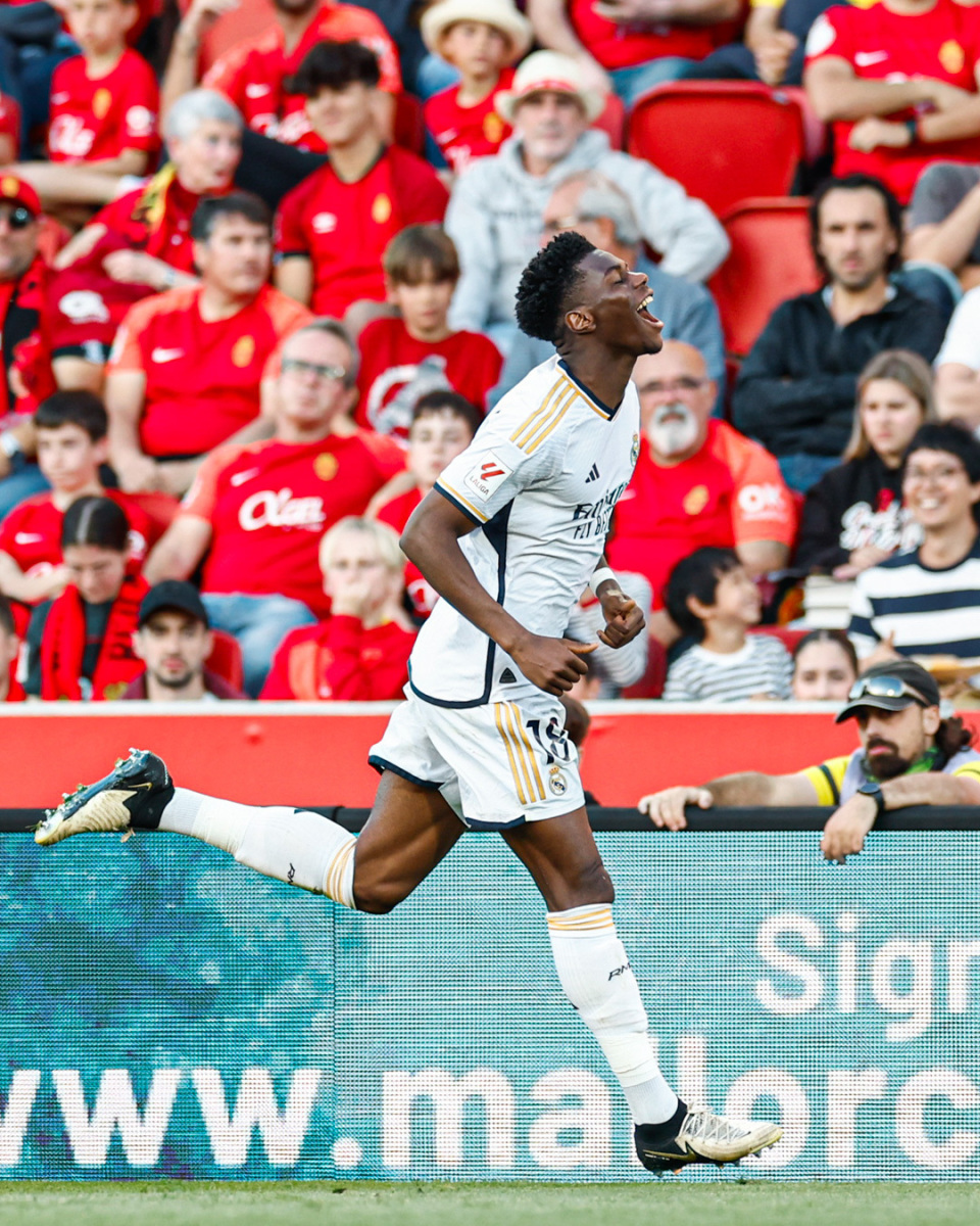 智利险胜法国，楚阿梅尼关键制胜