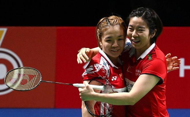 丹麦队横扫马来西亚队，黄鸭组合点燃赛场