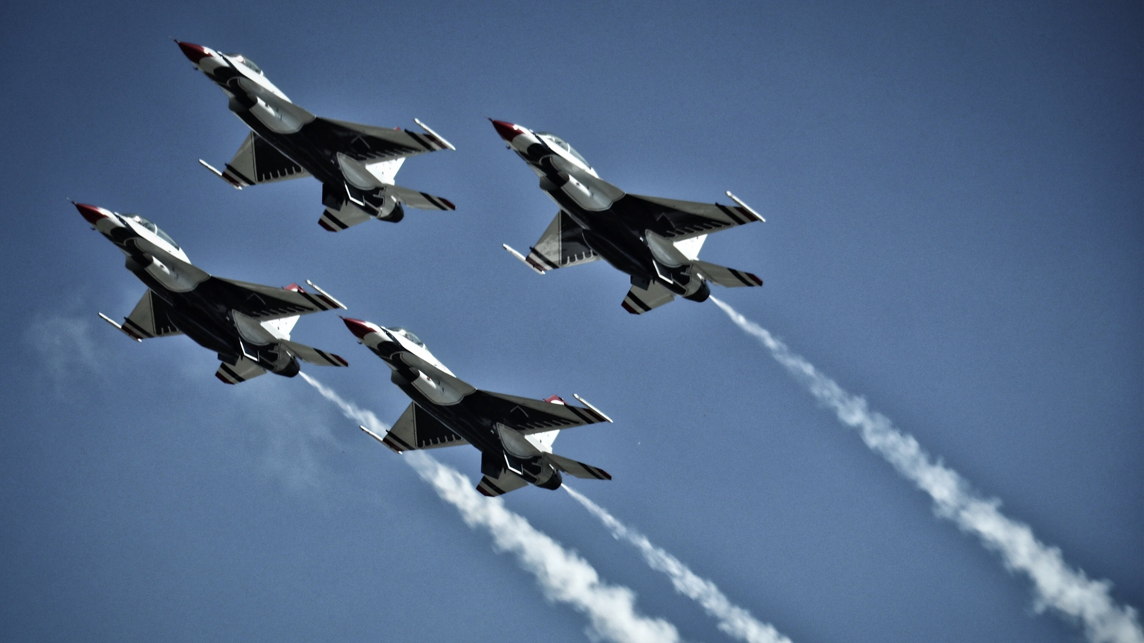 当雄鹰掠过精密钟表,福登的魔法与塞内加尔的非对称胜利